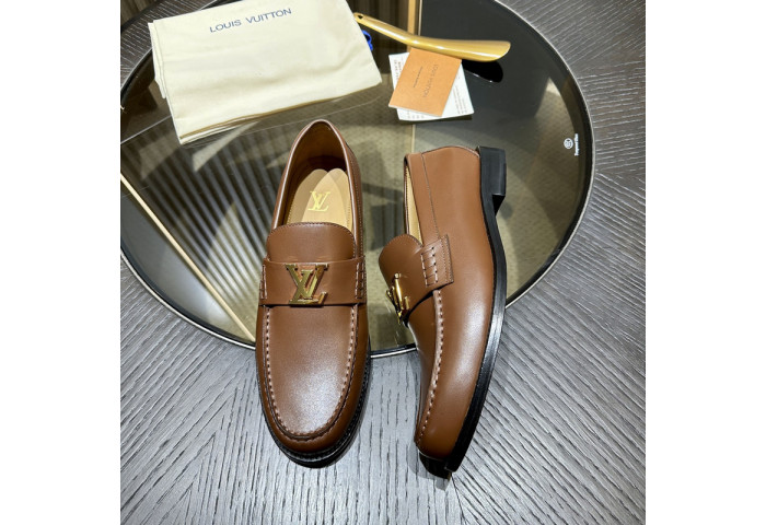 LOVT SNEAKER lv-354