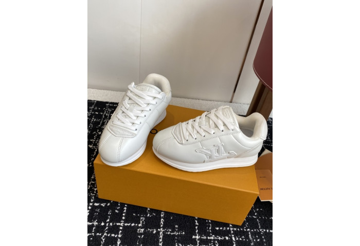 LOVT SNEAKER lv-371