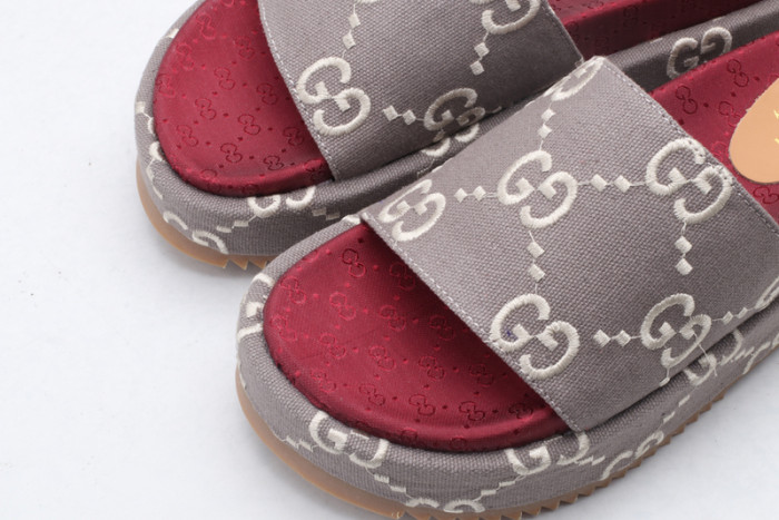 guc sandal