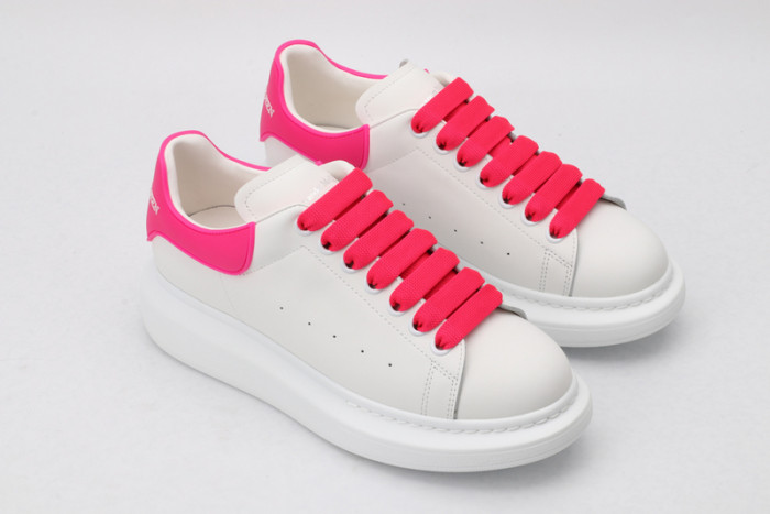 alex mcqu sneakers