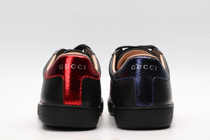 gi ace embroidered low-top sneaker 043001