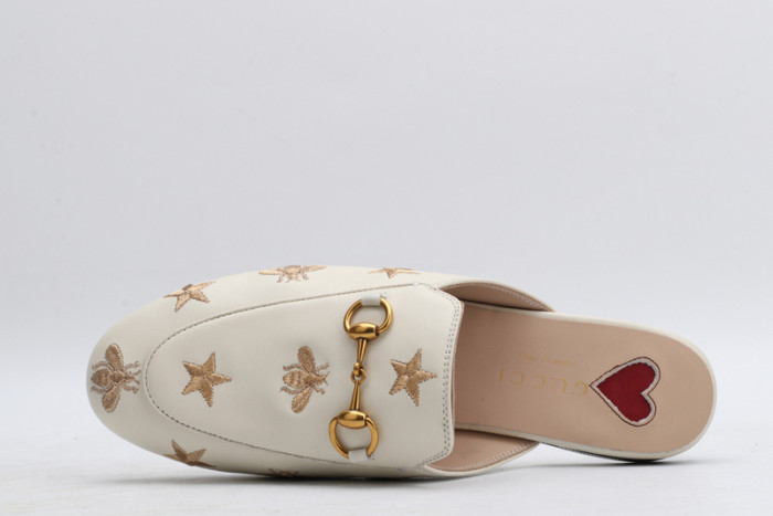 guc loafer