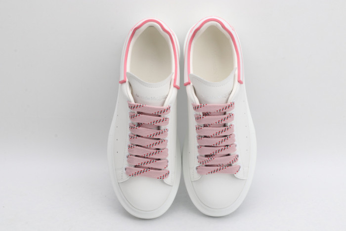 alex mcqu sneakers