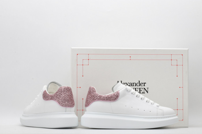alex mcqu sneakers
