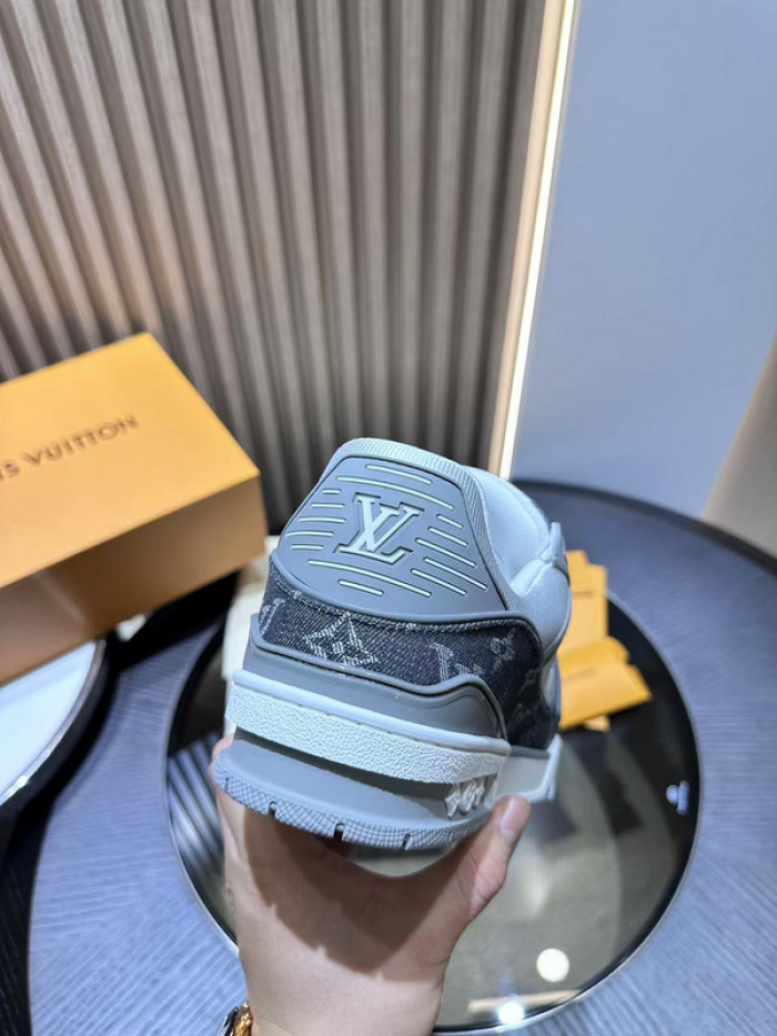 LOVT SNEAKER lv-191