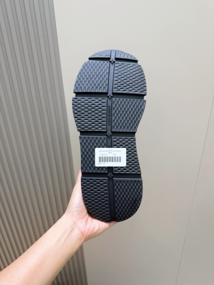 LOVT SNEAKER lv-485