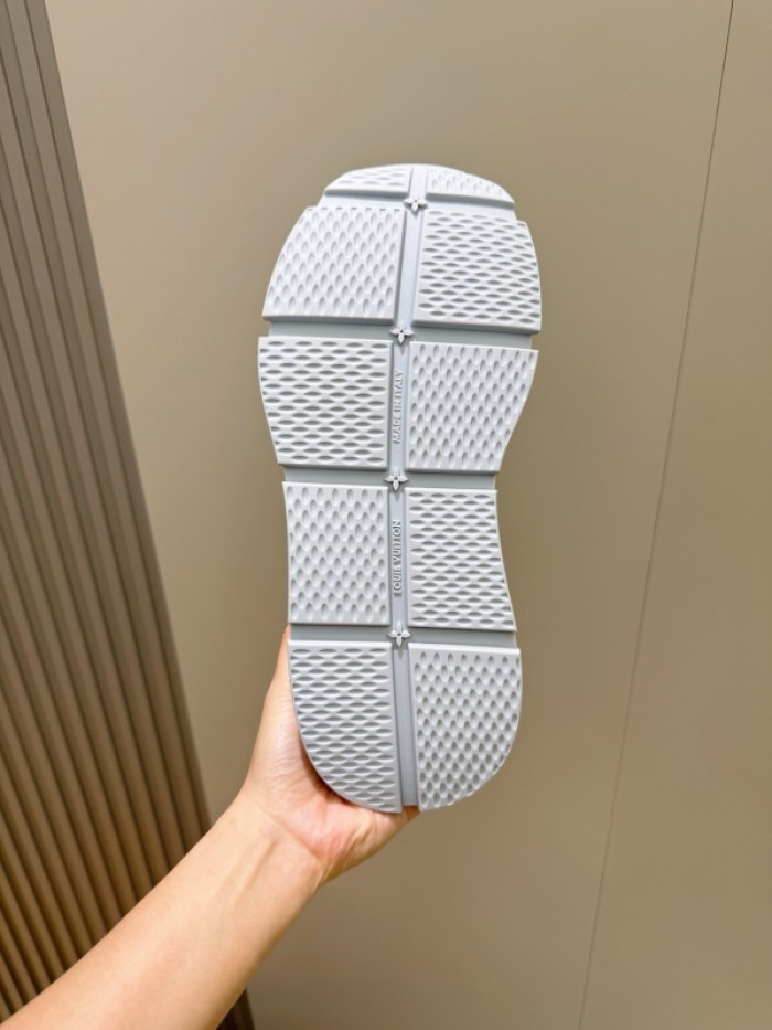 LOVT SNEAKER lv-486