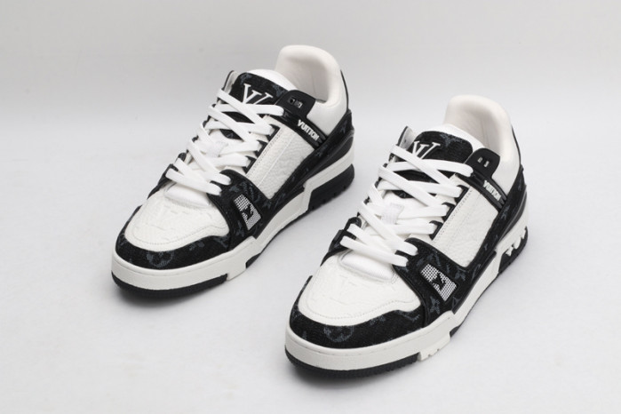 lovt sneaker