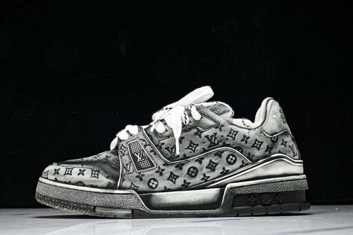 LOVT SNEAKER lv-551