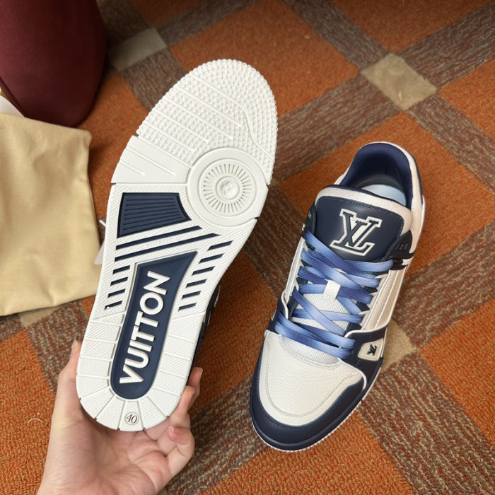LOVT SNEAKER lv-239