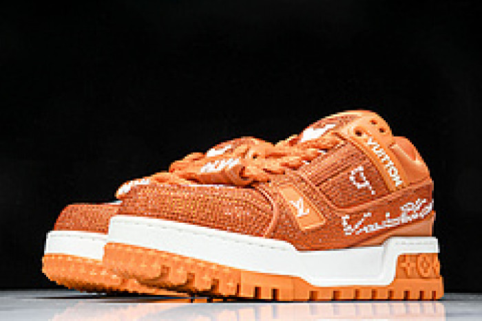 LOVT SNEAKER lv-201