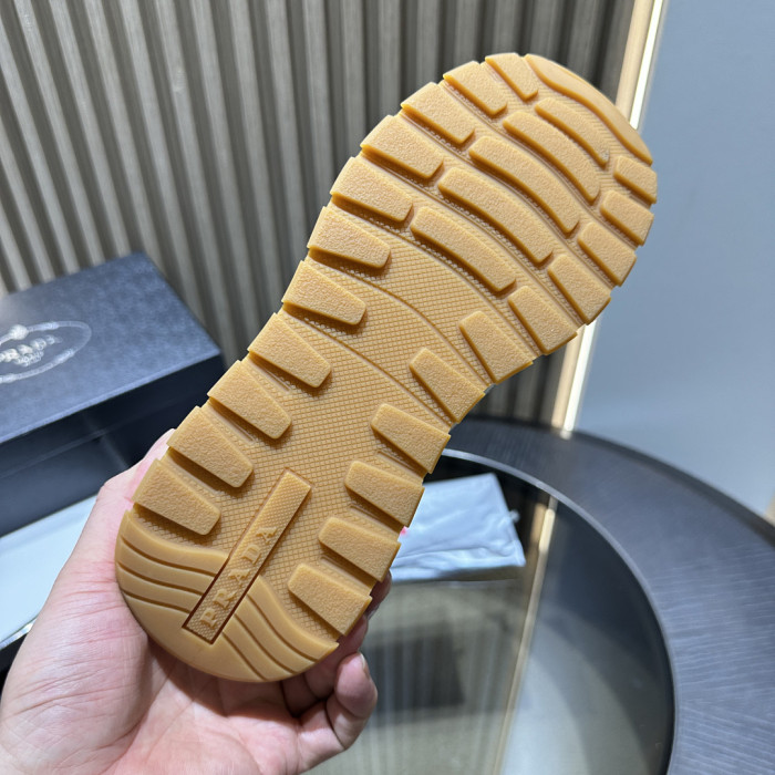 PRAD SNEAKERS PB-82