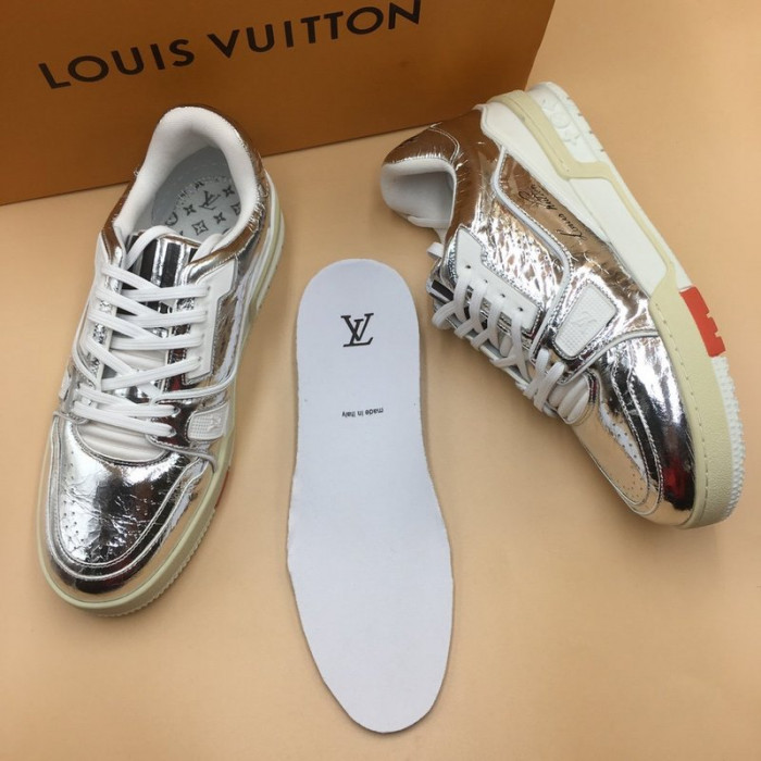 lovt sneaker