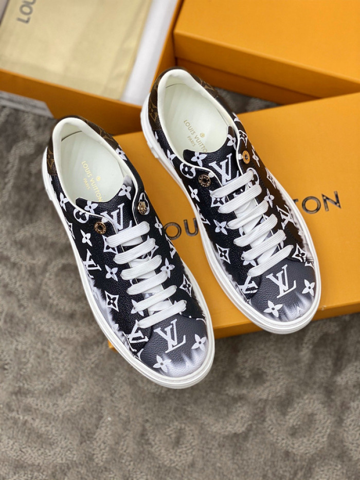 lovt sneaker