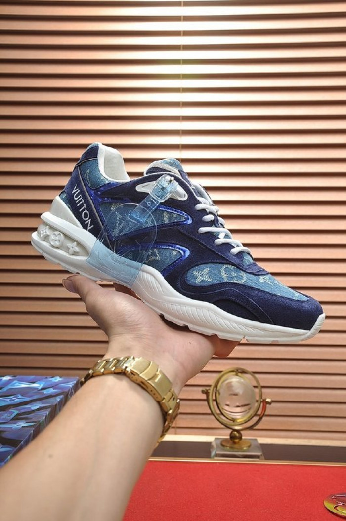 lovt sneaker
