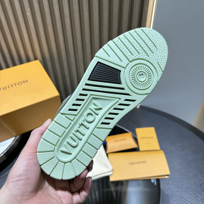 LOVT SNEAKER lv-504