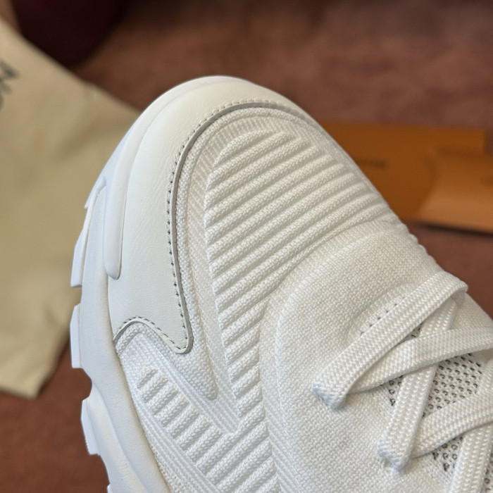 LOVT SNEAKER lv-528