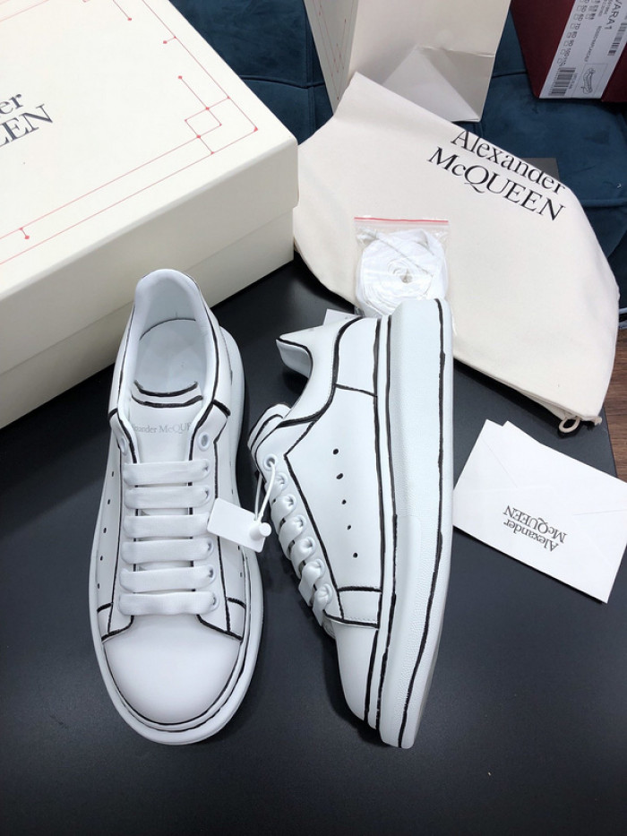 alex mcqu sneakers