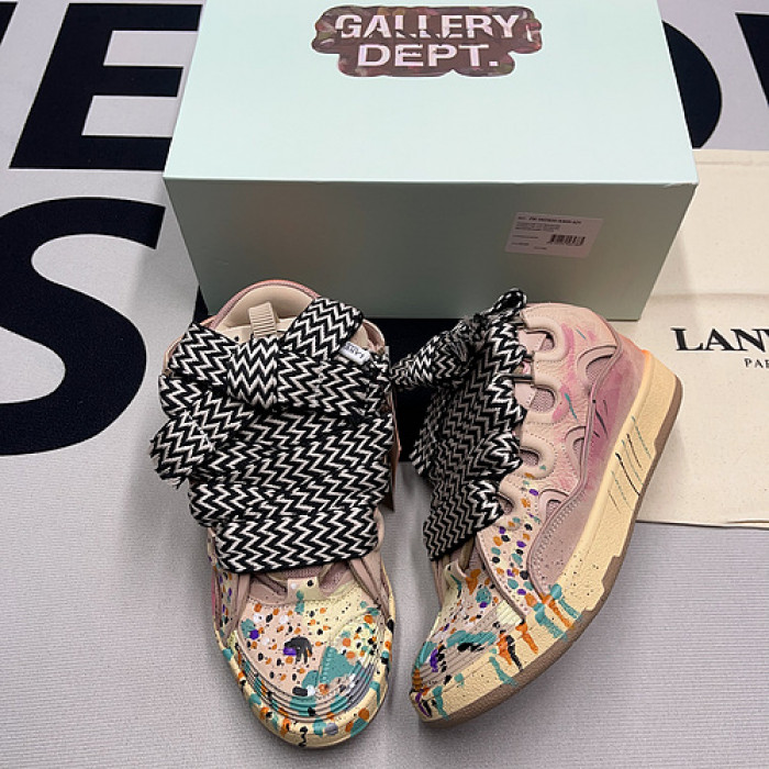 Lanu1n curb sneaker