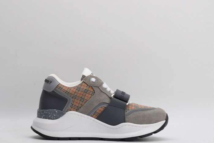 BUBERY SNEAKER