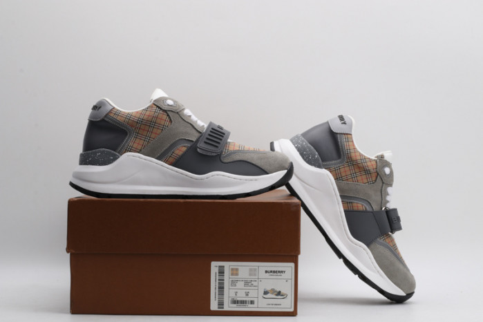 BUBERY SNEAKER