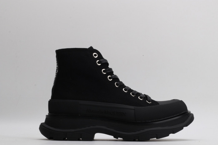 alex mcqu sneakers