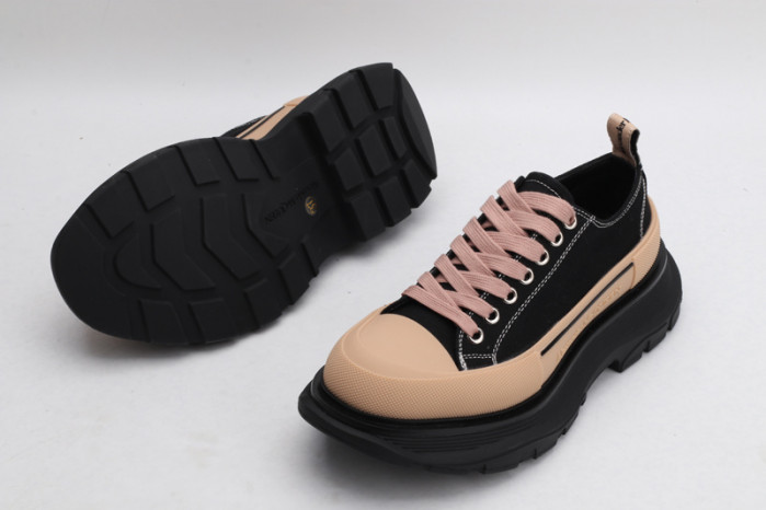 alex mcqu sneakers