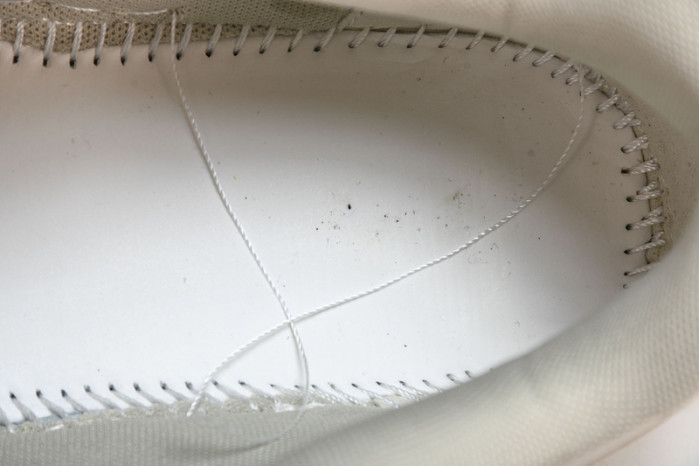 of sneakers ow-26