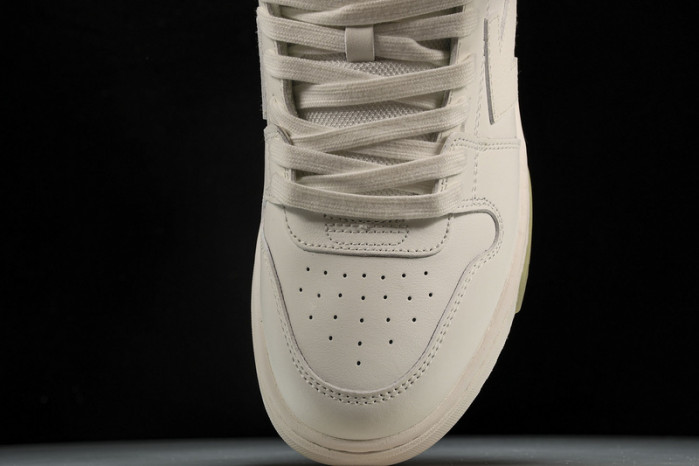 of sneakers ow-13