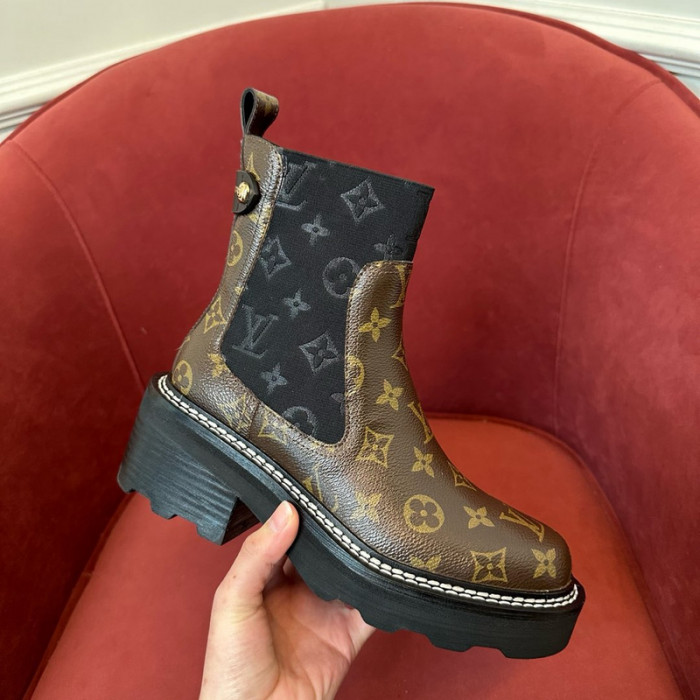 LOVT BOOTS L0-39