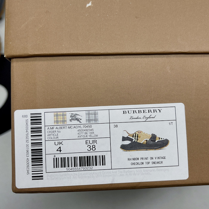 BUBERY SNEAKER