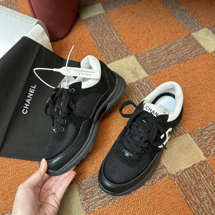 CN LOW TOP TRAINER CC SNEAKERS 21010920