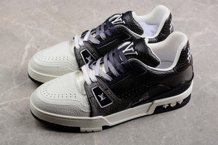 lovt sneaker