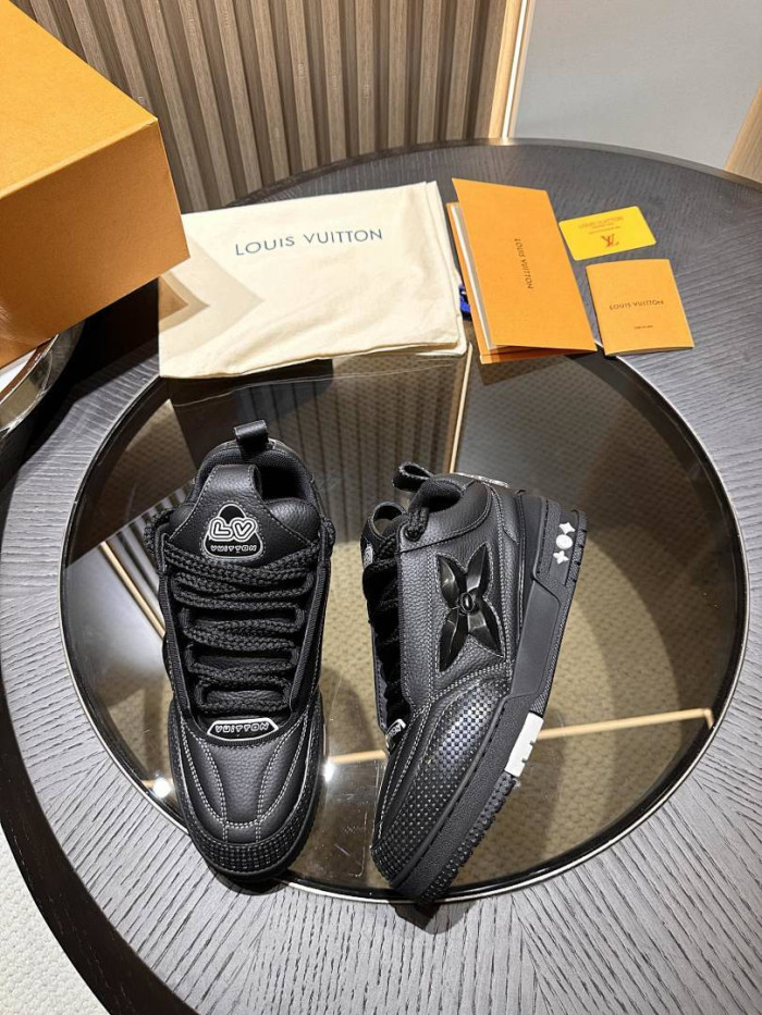 LOVT SNEAKER lv-492