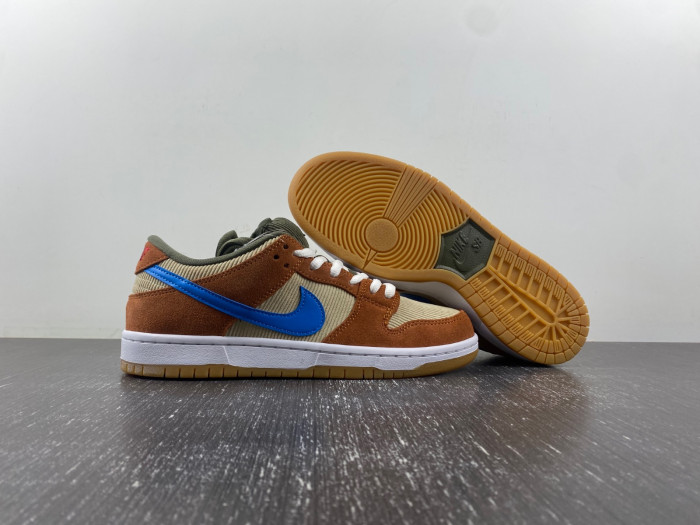 nike sb dunk low corduroy dusty peach bq6817-201