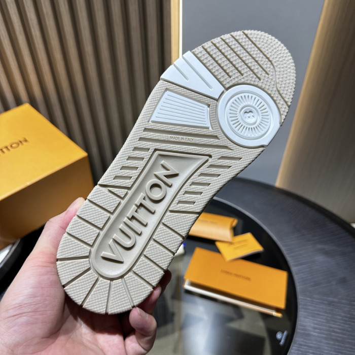 LOVT SNEAKER lv-361