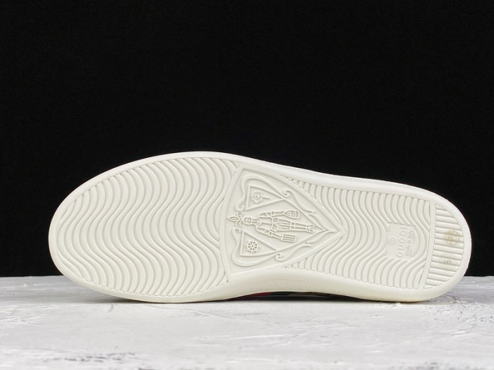 gi ace embroidered low-top sneaker h903p109