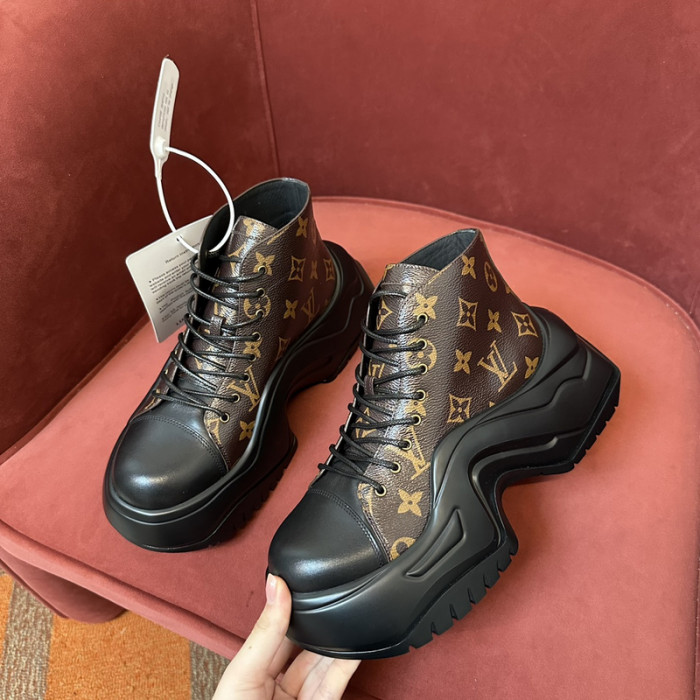 LOVT BOOTS L0-17