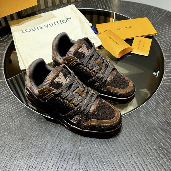 LOVT SNEAKER lv-315