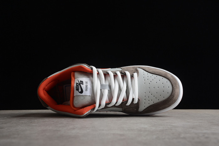 crushed d.c. x nike sb dunk low dh7782-001