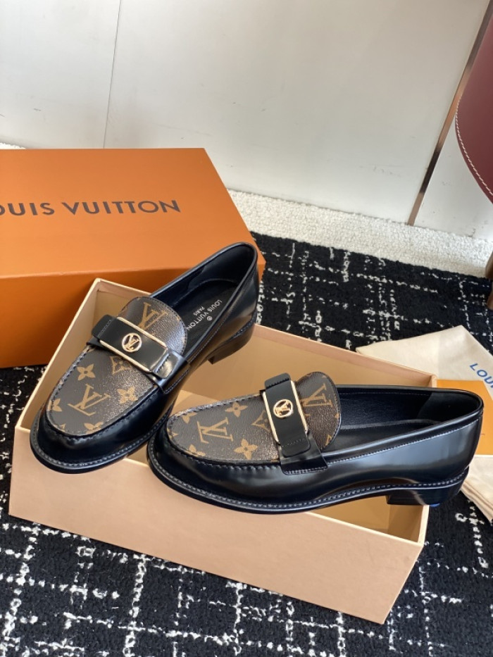 LOVT SNEAKER lv-435