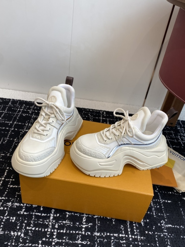 LOVT SNEAKER lv-426