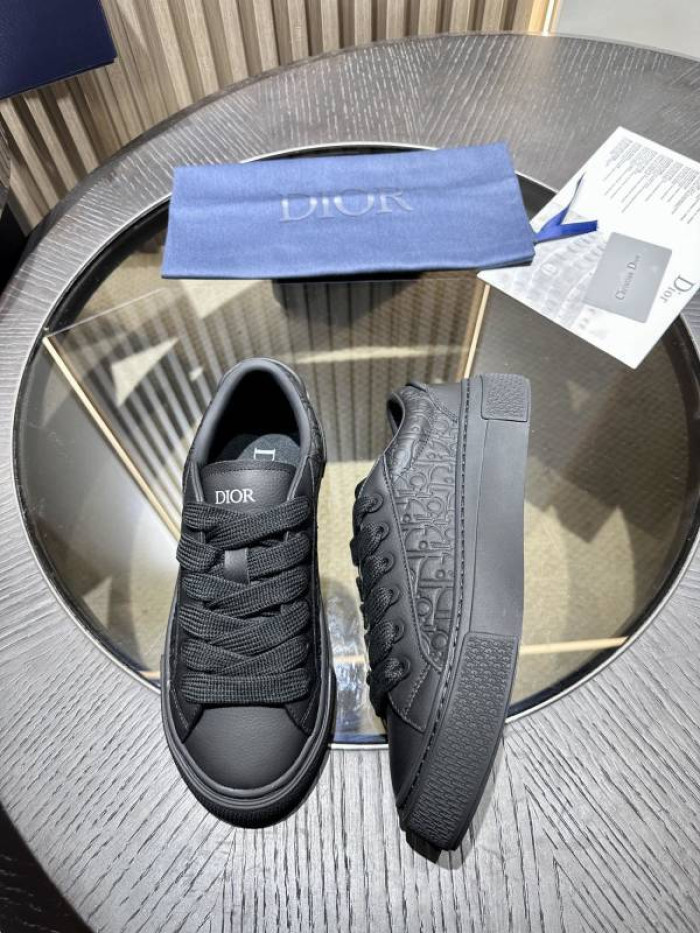 DR B33 LOW-TOP SNEAKERS DR-122