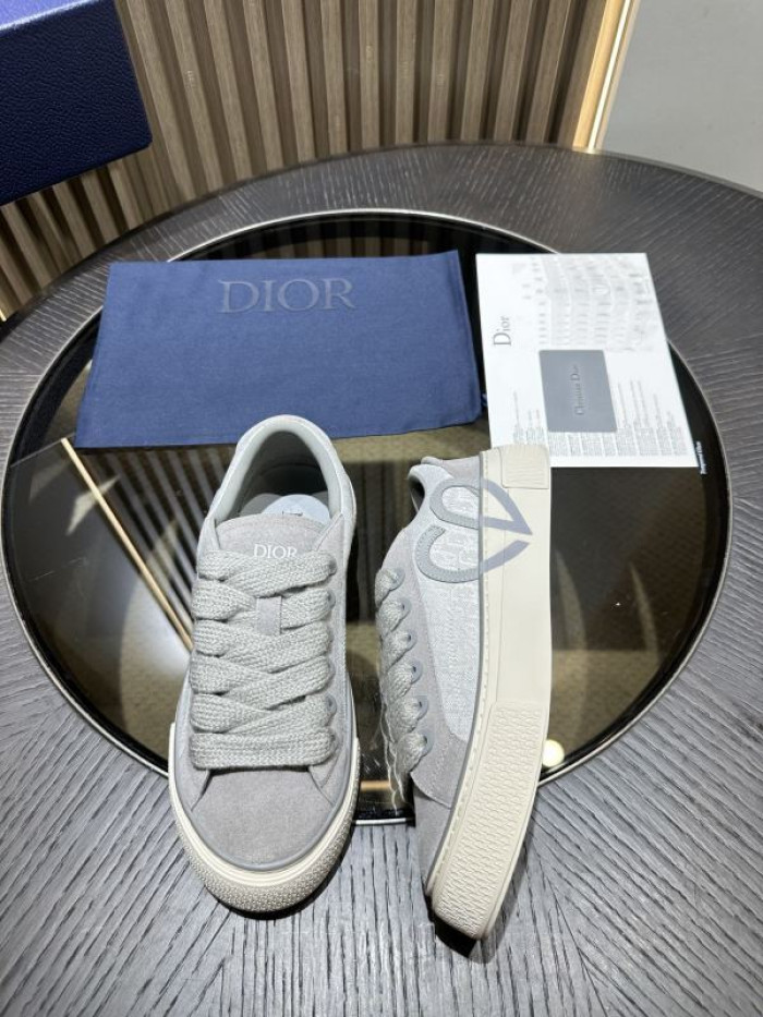 DR B33 LOW-TOP SNEAKERS DR-129